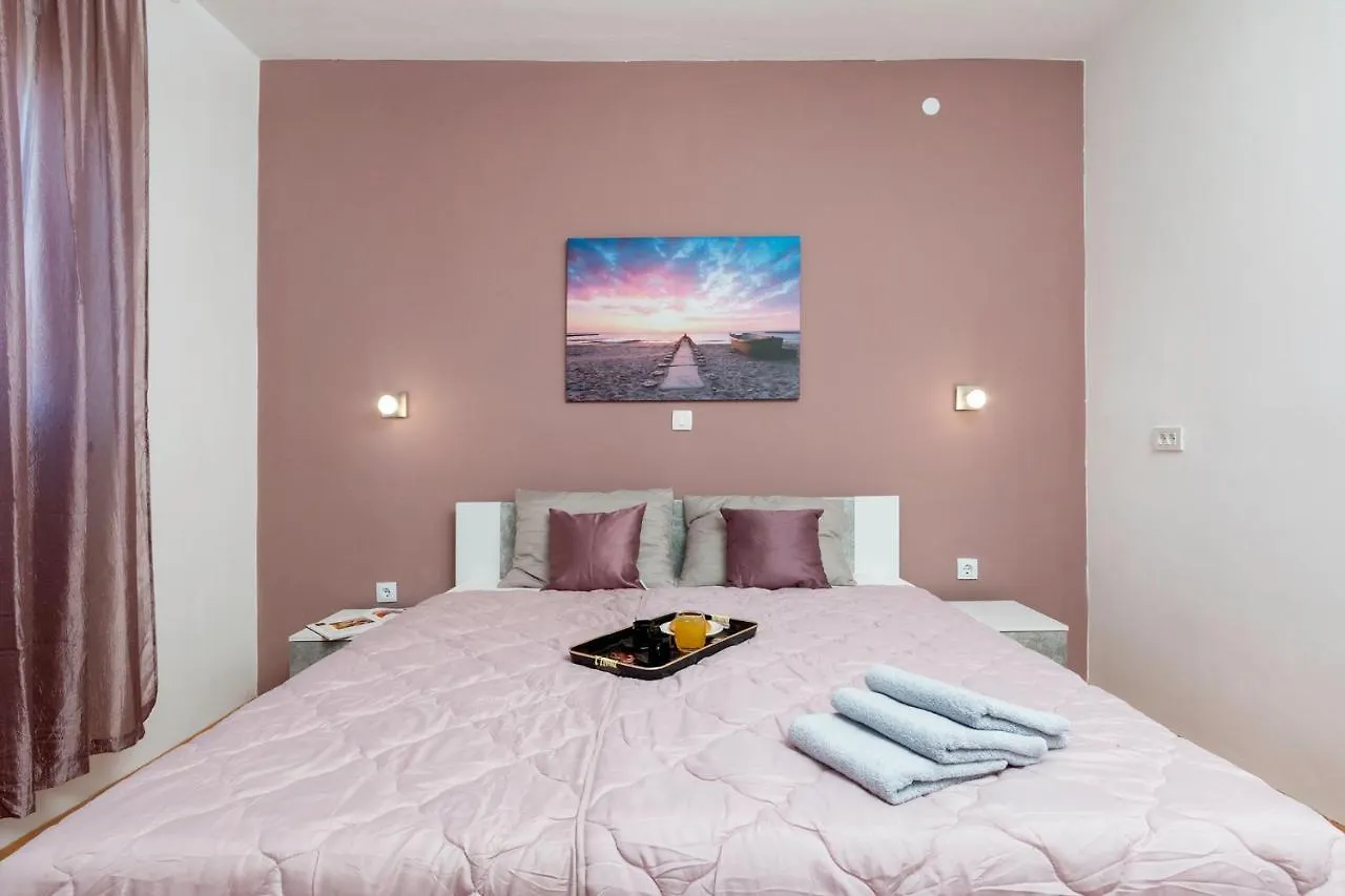 Apartment Kris Pula Croatia