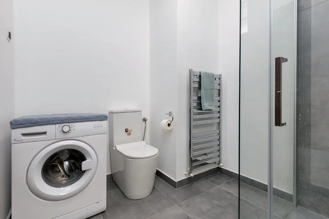 Apartment Kris Pula 0*,  Croatia